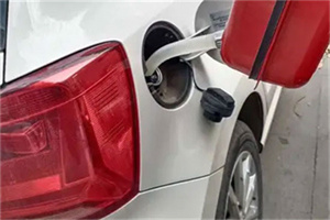 雅安24小时救援车收费标准